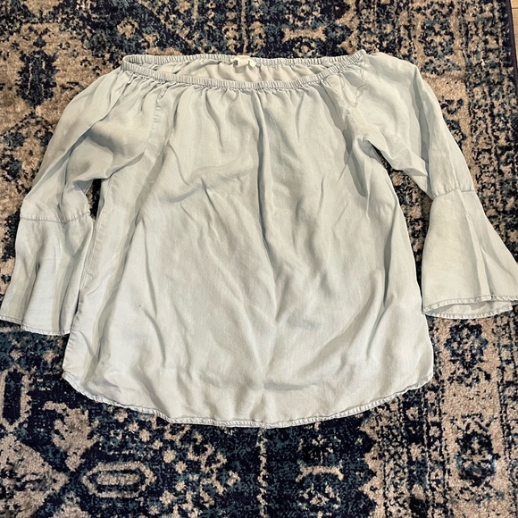 Women’s lot of two Miami Beach Lounge blouses red blue size small large - Picture 4 of 4